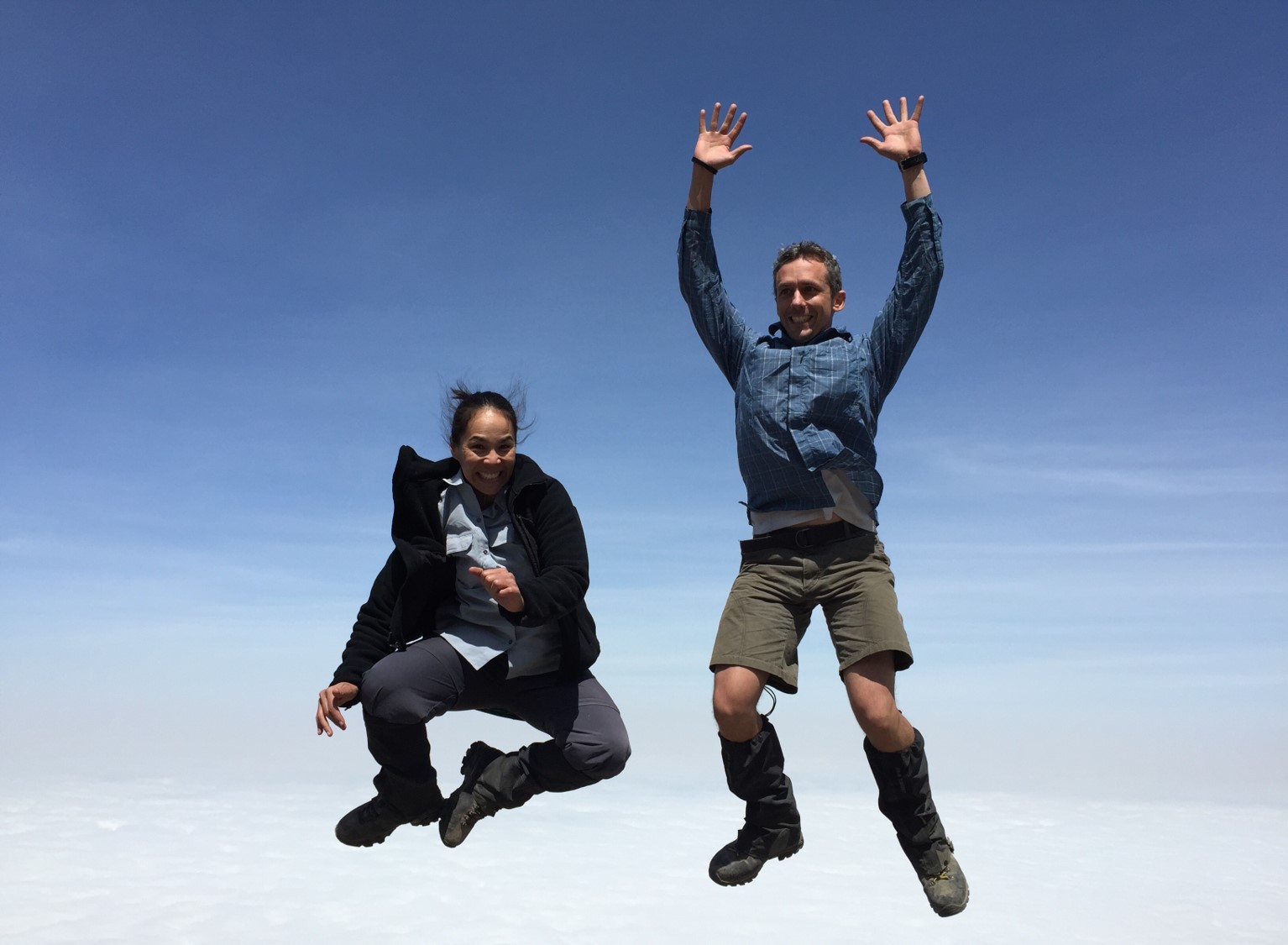Day-4-Top-Barranco-Wall-Couple-Jumping-mini